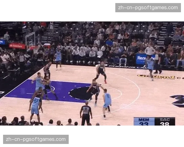 灰熊杰罗姆大腿疼痛出战成疑 克拉克三月中旬前难复出